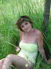 a single mom looking for men in Keithsburg, Illinois