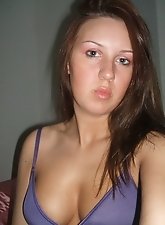 romantic female looking for guy in Harrison Valley, Pennsylvania