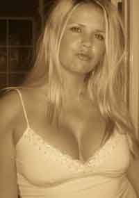 romantic female looking for men in Chesapeake City, Maryland
